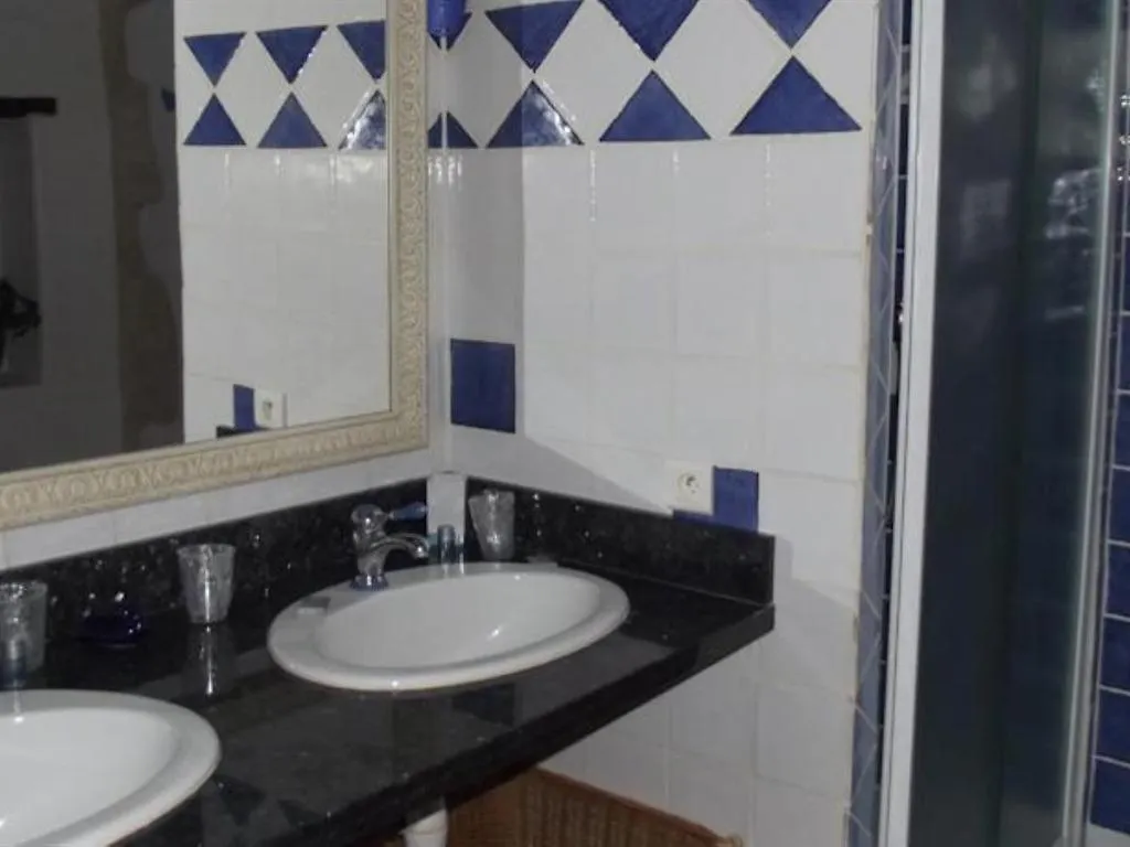 Domaine Saint Victor Hotel La Tour-d'Aigues Guest house