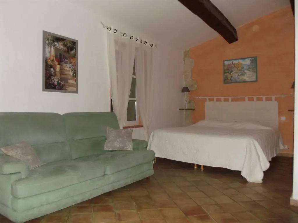 Domaine Saint Victor Hotel La Tour-d'Aigues 3*,  France