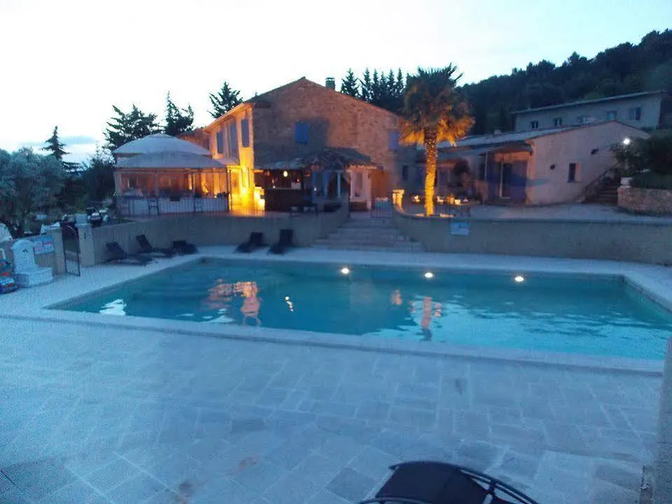 Domaine Saint Victor Hotel La Tour-d'Aigues Guest house